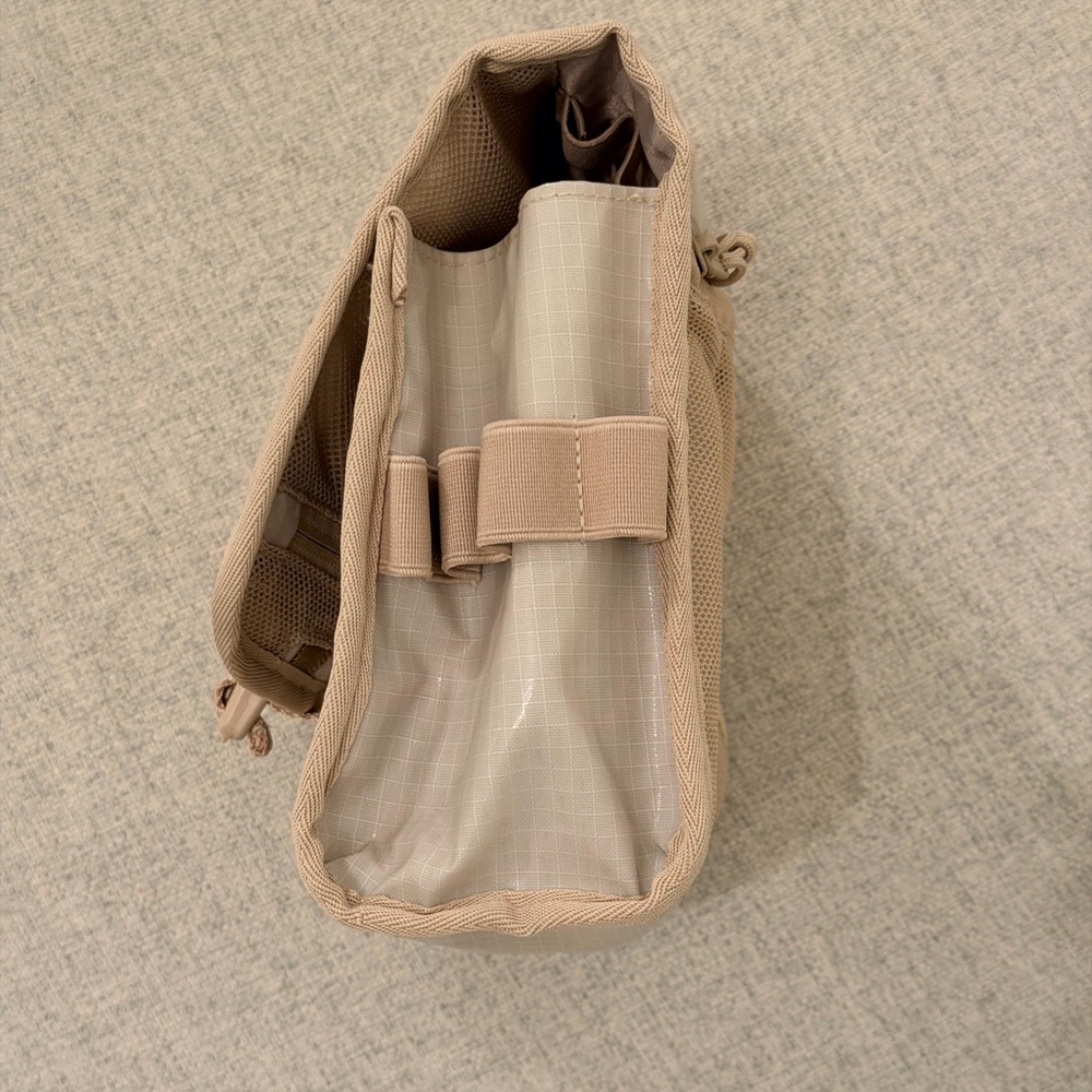 Calpak Terra Hanging Toiletry Bag - Picture 14 of 15